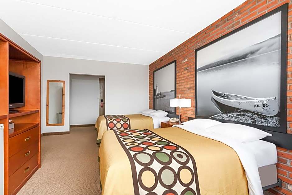 Super 8 by Wyndham Sudbury ON