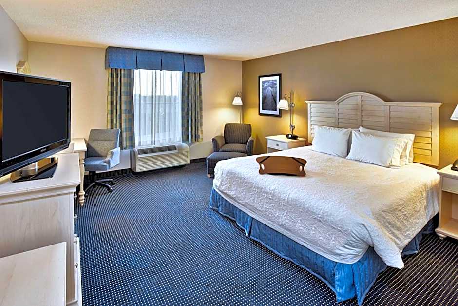 Hampton Inn By Hilton - Suites Cape Cod-West Yarmouth