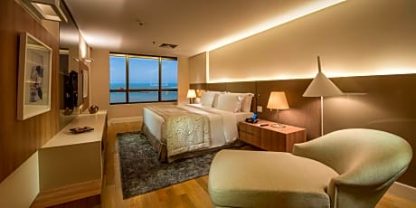King Suite with Sea View
