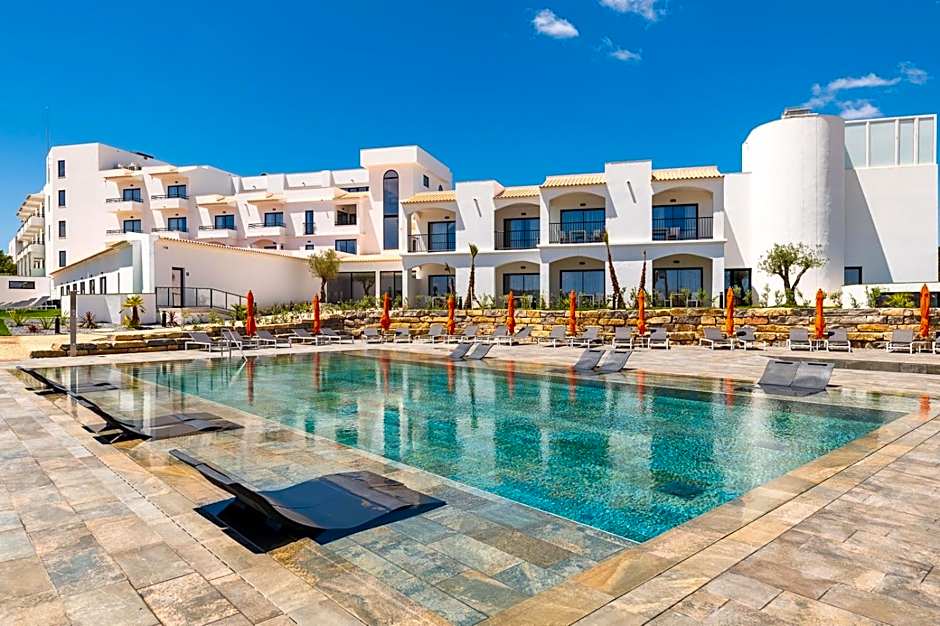 Regency Salgados Hotel and Spa