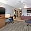 Holiday Inn Express & Suites Petoskey by IHG