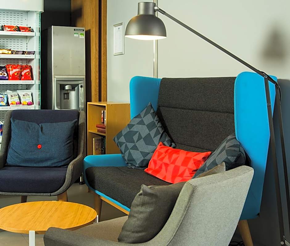 Holiday Inn Express Burton on Trent By IHG