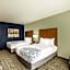 La Quinta Inn & Suites by Wyndham Wichita Northeast