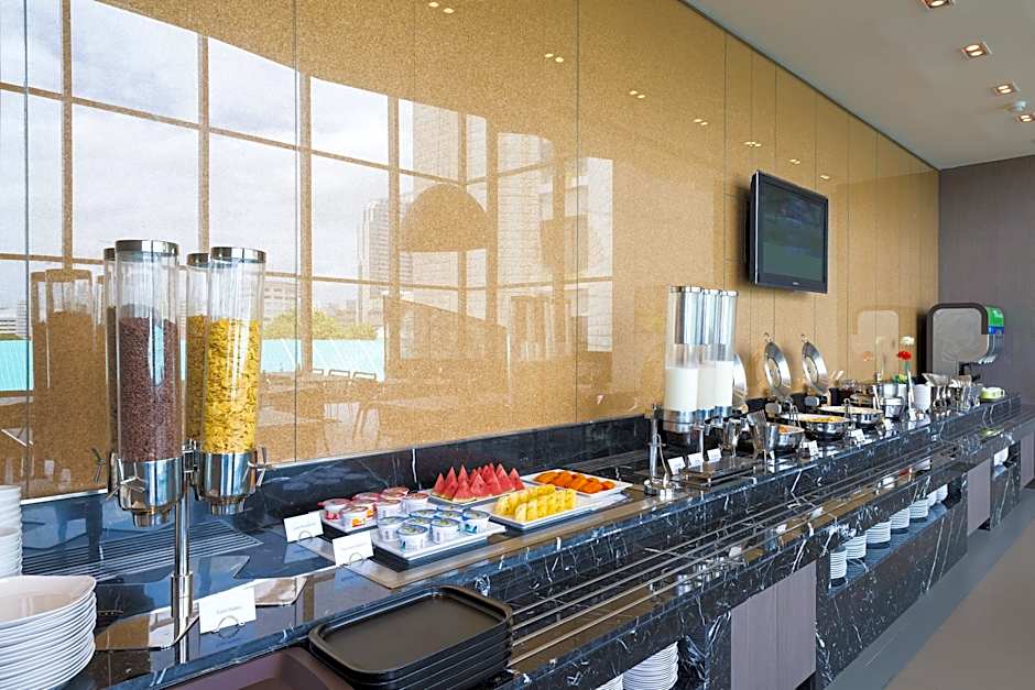 Holiday Inn Express Bangkok Siam By IHG