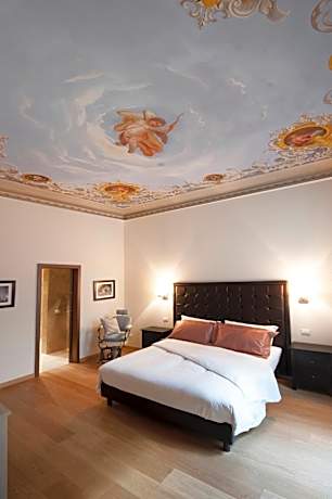 Florence Art Apartments