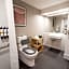 Pullman Cairns International