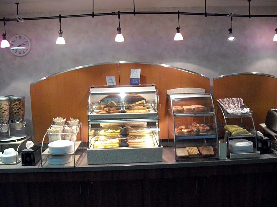 Mountain Inn & Suites