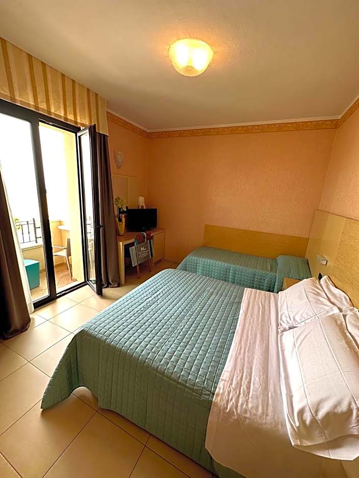 Hotel Metropole