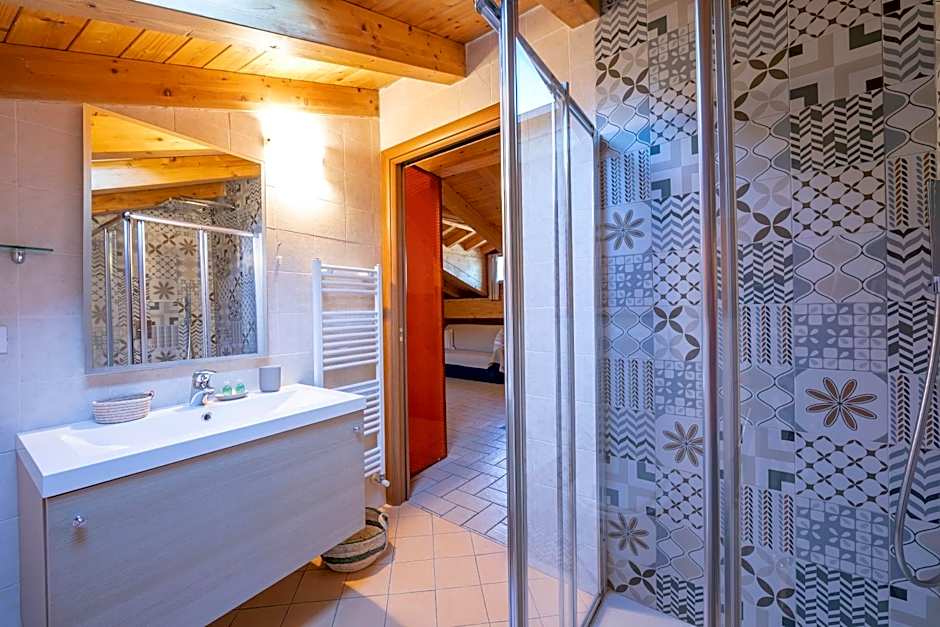 Le Stanze del Lago Apartments