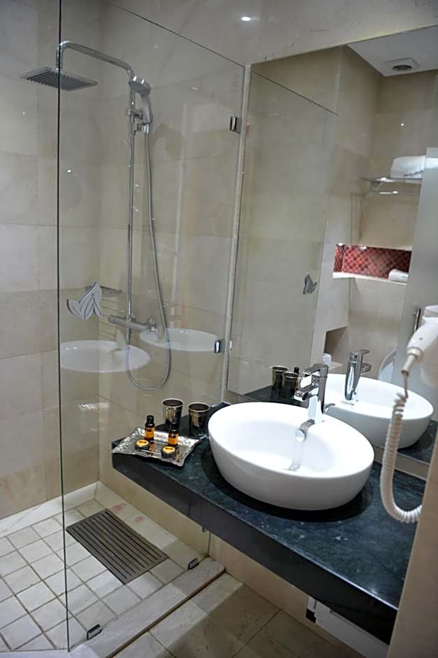 Aralia Boutique Hôtel
