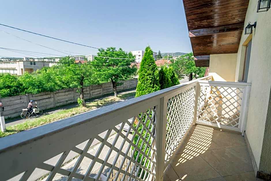 Boutique Casa Galbena