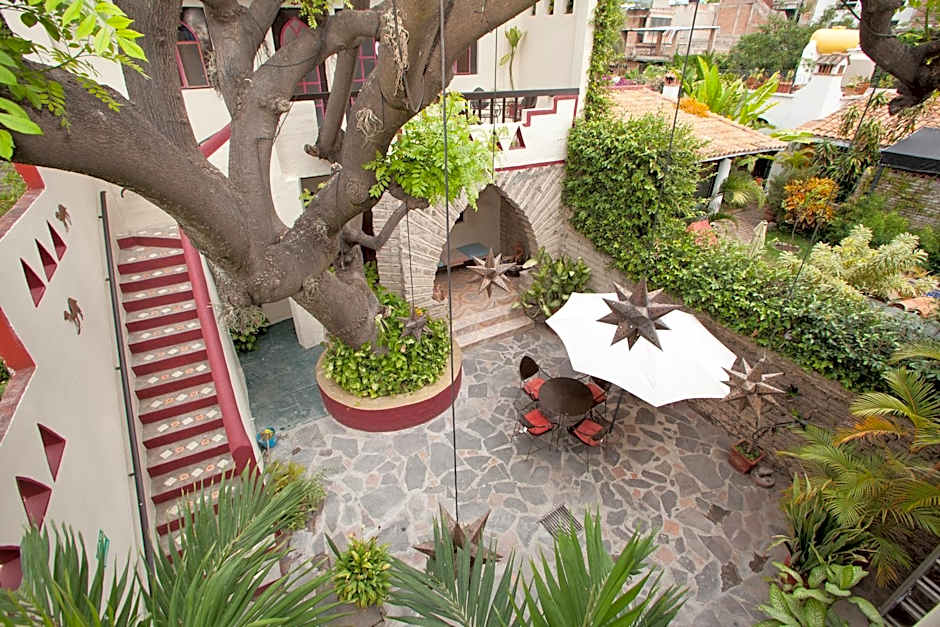 Hotel Casa Blanca