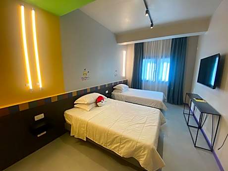 Superior Double Room with Two Double Beds