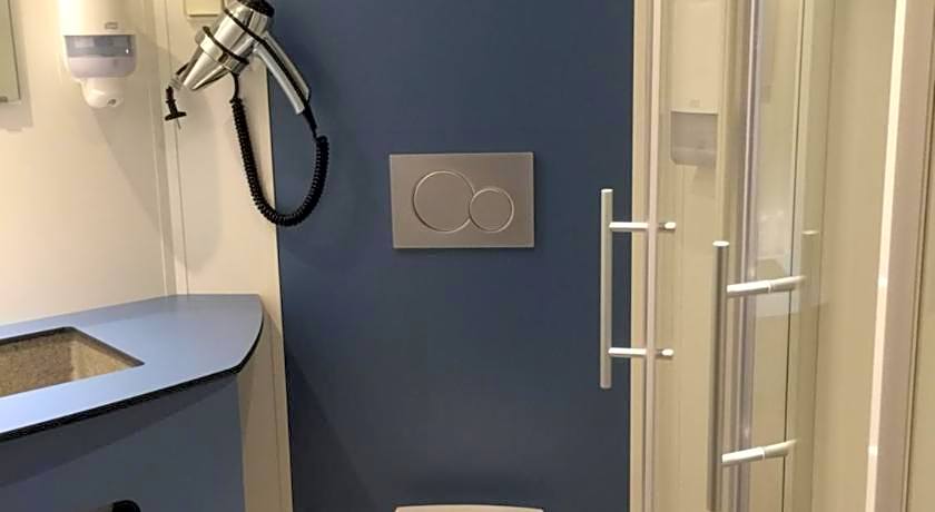 Kyriad Direct La Rochelle Aytré