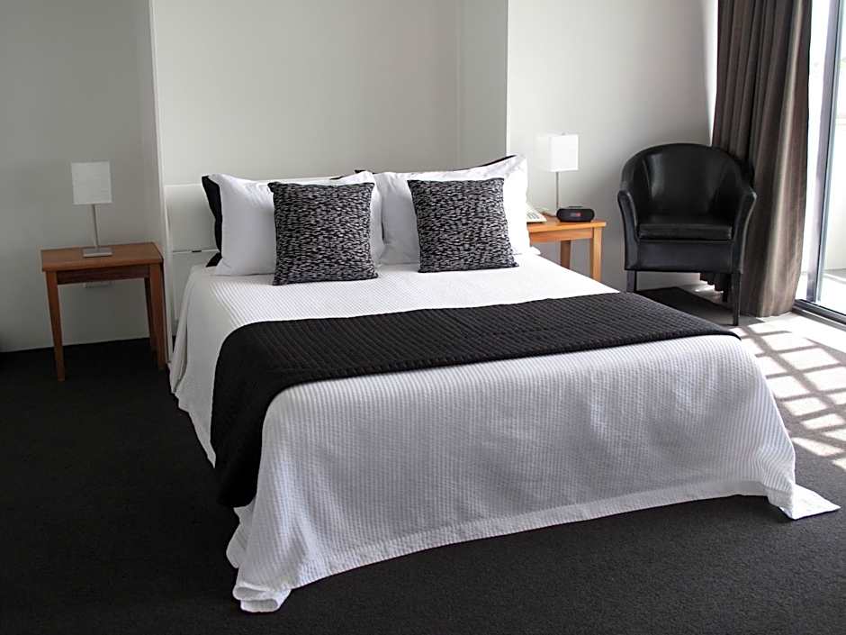 Plymouth International