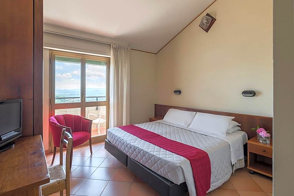 Hotel Miralaghi Family & Sport