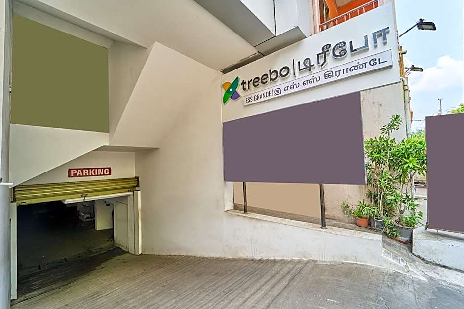 Treebo ESS Grande