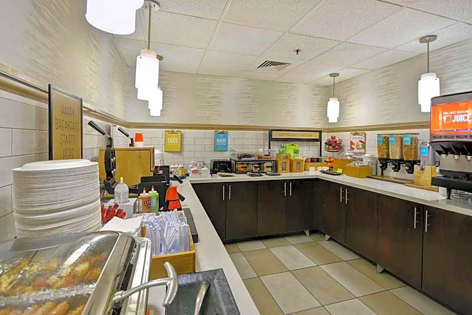 Hampton Inn By Hilton Detroit/Madison Heights/South Troy