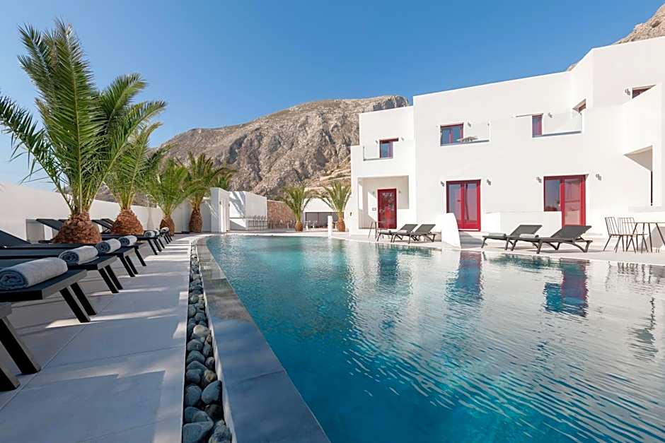 MAR n MAR CROWN HOTEL-SUITES