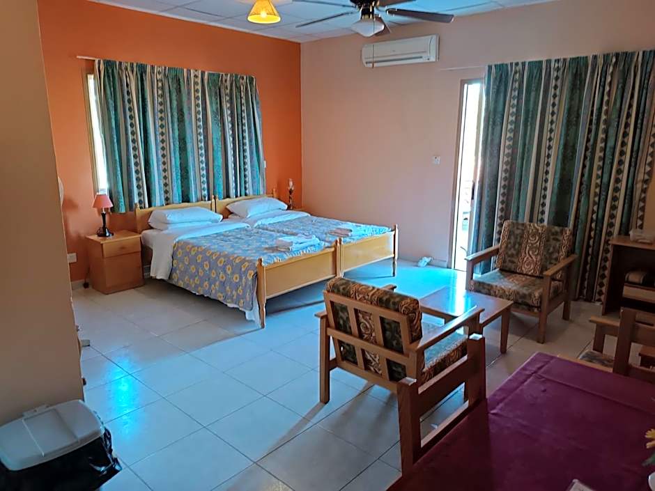 Rantzo Holiday Apartments