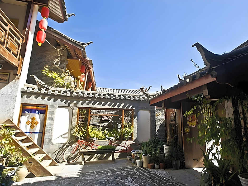 Lijiang Lvyeanjia Inn