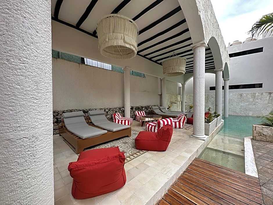 Los Frailes Concept Hotel