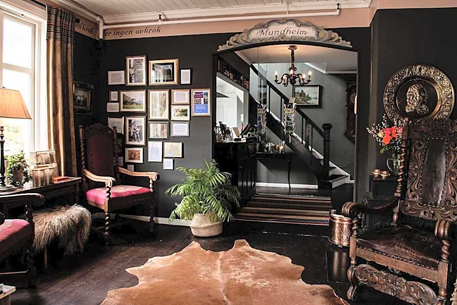 Fjærland Fjordstove Hotell - Huseby Hotelldrift AS