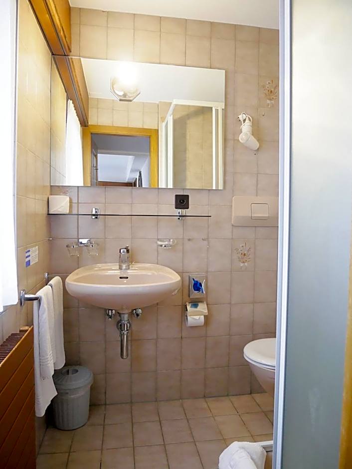 Guesthouse Hotel Between