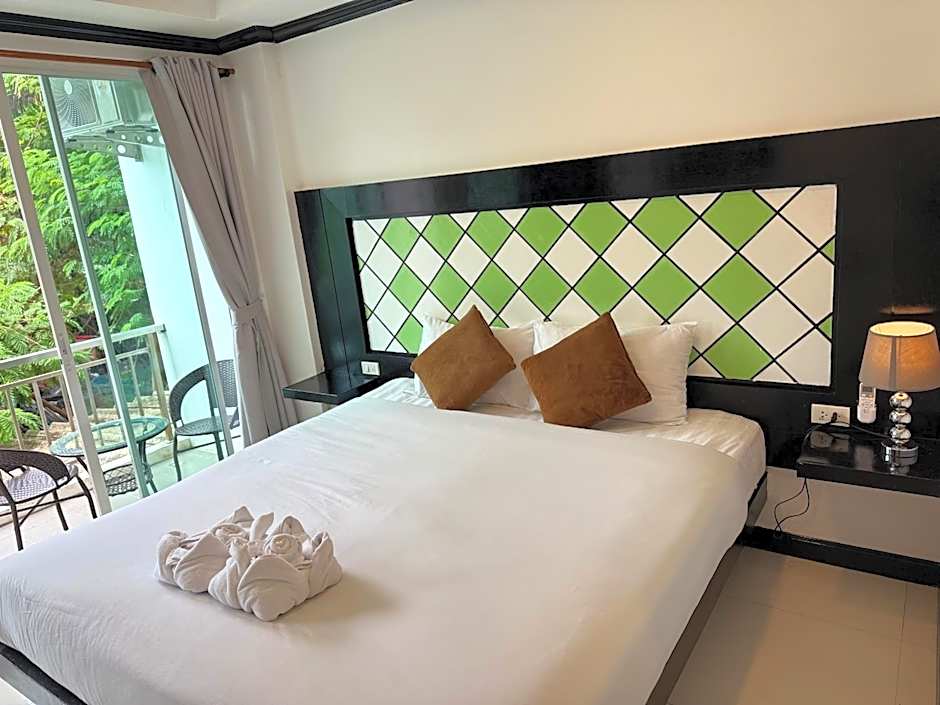 COZY Residence Patong