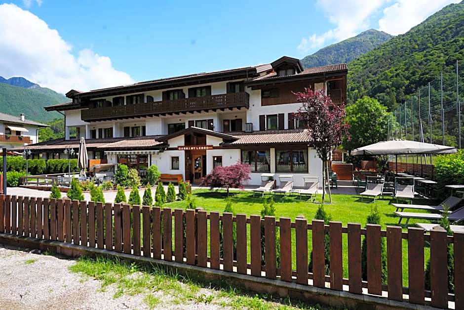Hotel Garni My Ledro