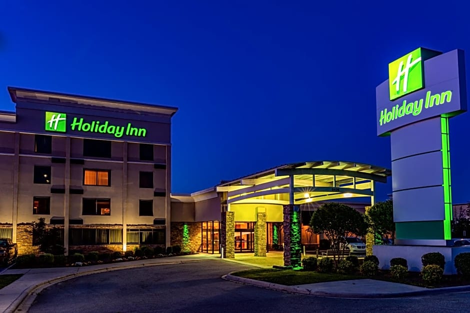 DoubleTree by Hilton Greensboro Airport