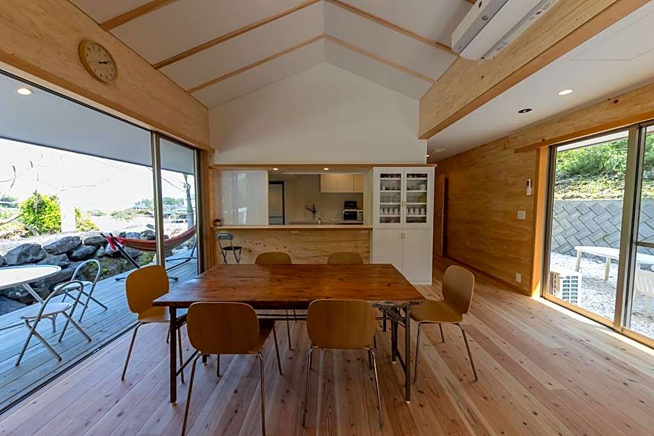 Guest House Amami Long Beach 2