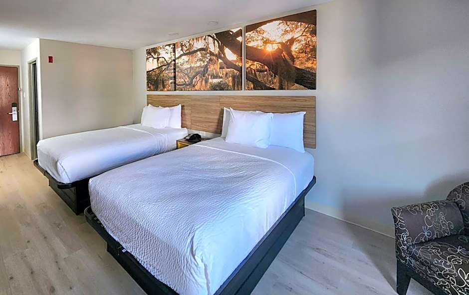 Days Inn by Wyndham Lafayette Scott