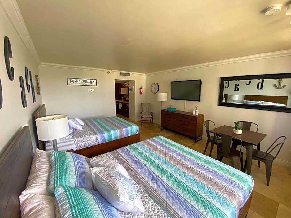 Beachfront condo in Miami!