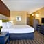 Comfort Inn & Suites St. Paul Northeast