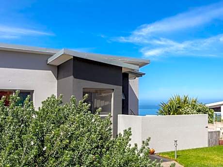 Erika27 Top B&B Choice