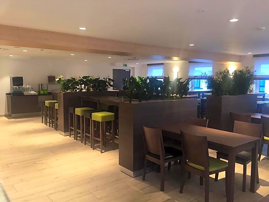 Novina Sleep Inn Herzogenaurach