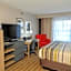 Country Inn & Suites by Radisson, Greenfield, IN