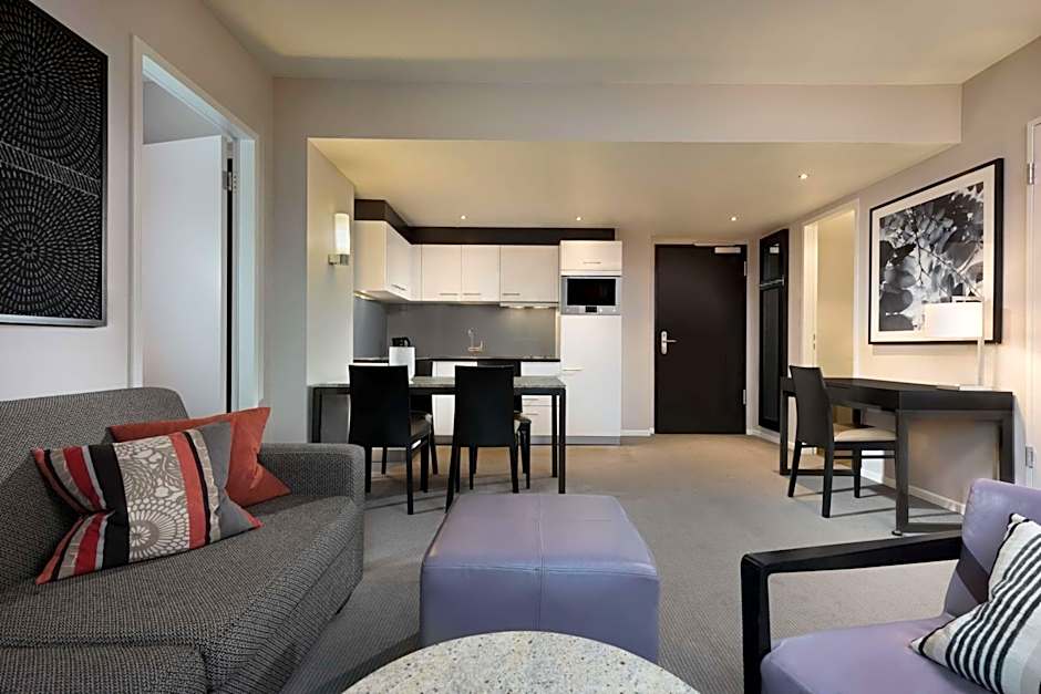 Adina Apartment Hotel Frankfurt Neue Oper