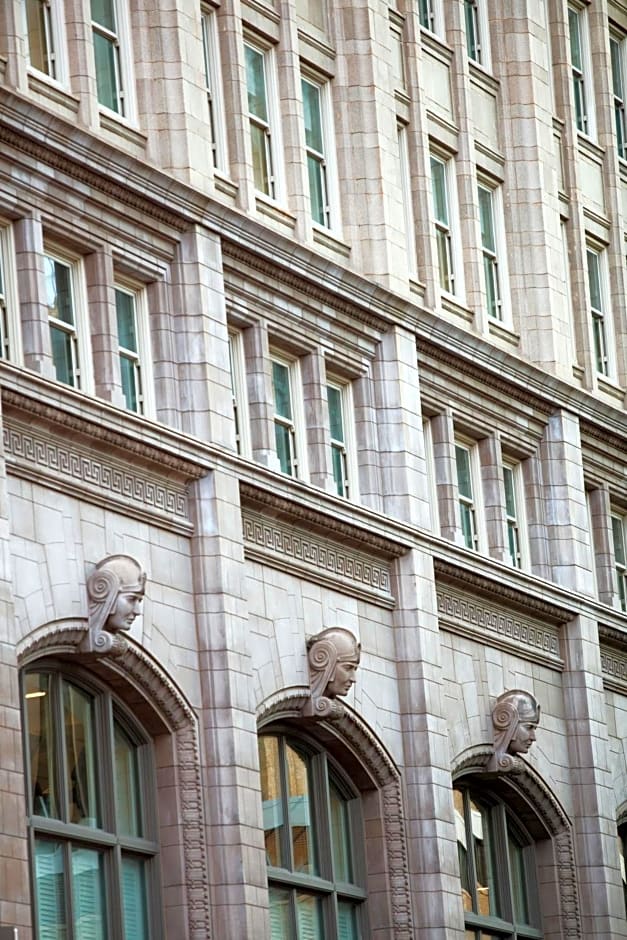 Kimpton Harper Hotel By IHG