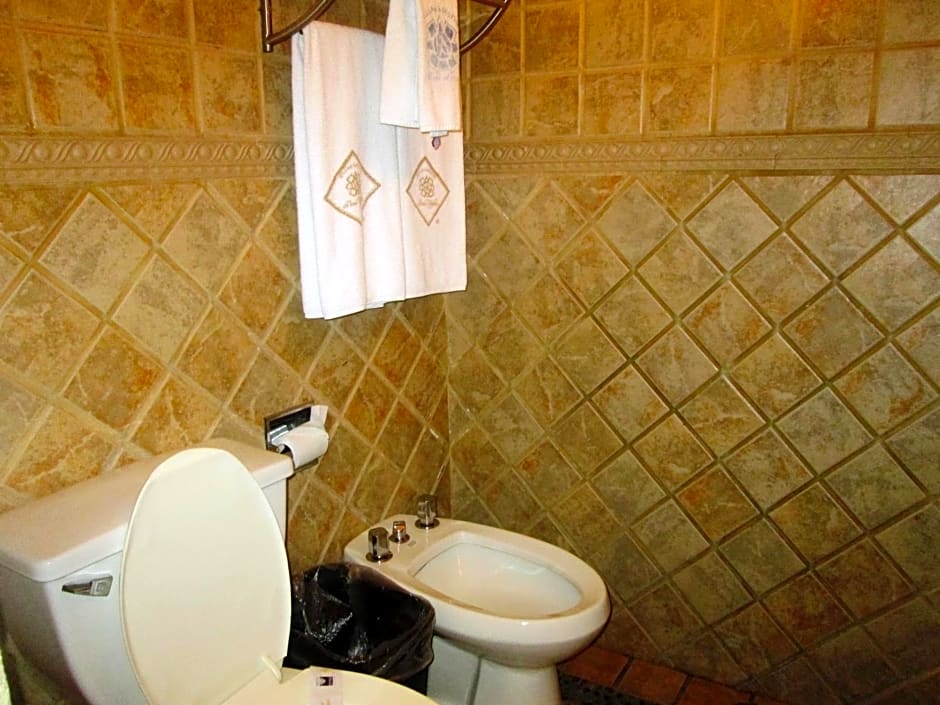 Hotel Real Azteca