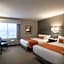 Amsterdam Inn & Suites, an Ascend Collection Hotel