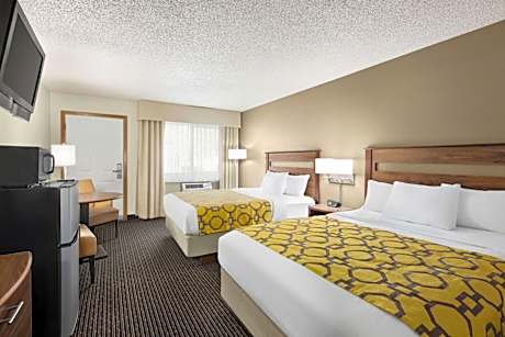 Queen Room with Two Queen Beds - Non-Smoking