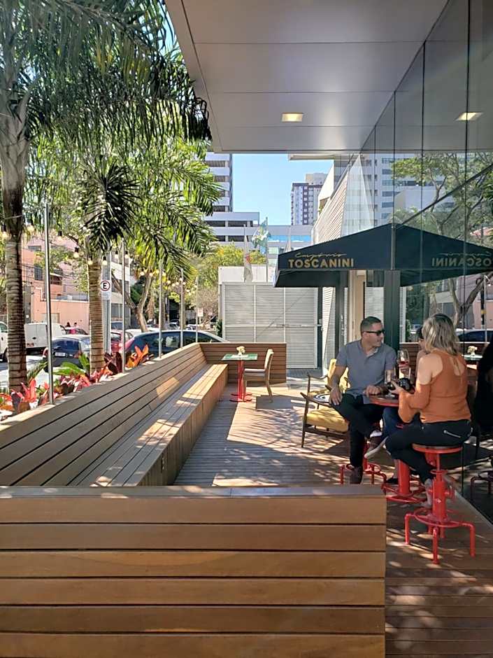 eSuites Savassi Toscanini