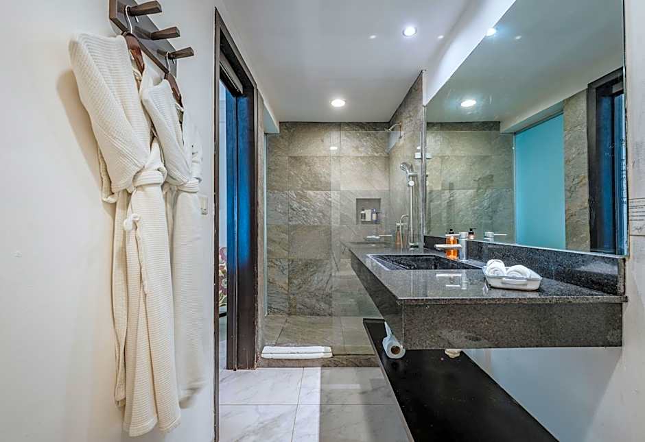 Soho Playa Hotel