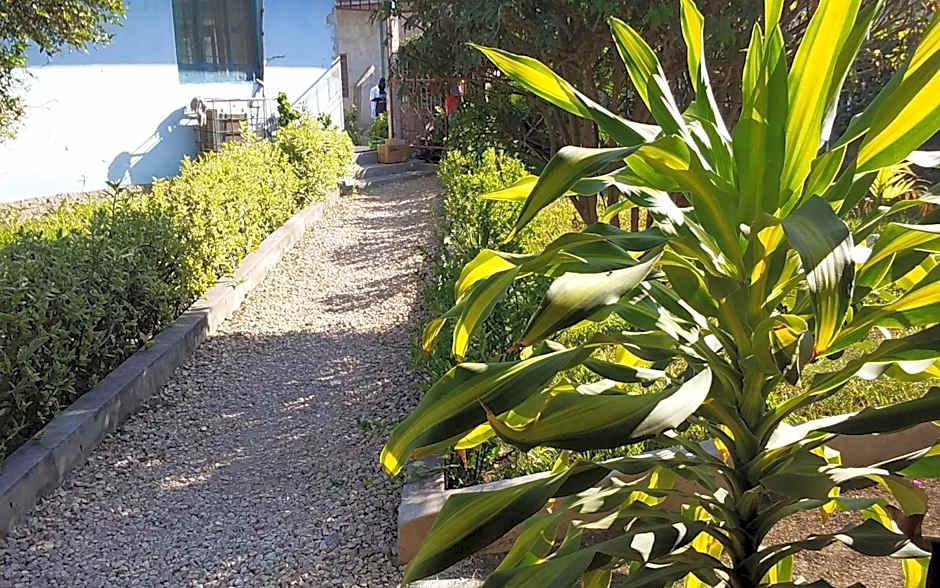 Kivulini Lodge and Restaurant