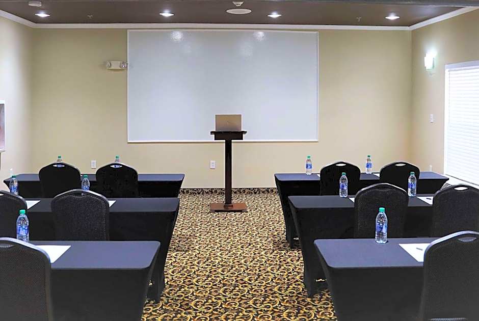 Super 8 by Wyndham High Point/Greensboro