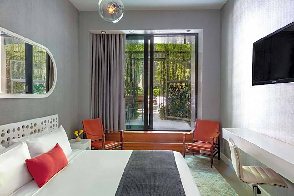 Dream Downtown by Hyatt