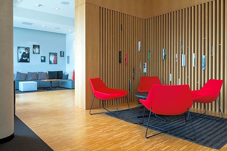 Vienna House by Wyndham Ernst Leitz Wetzlar