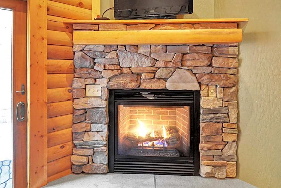 The Lodges at Sunset Village